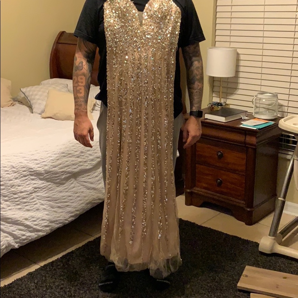 Prom dress - Picture 7 of 7